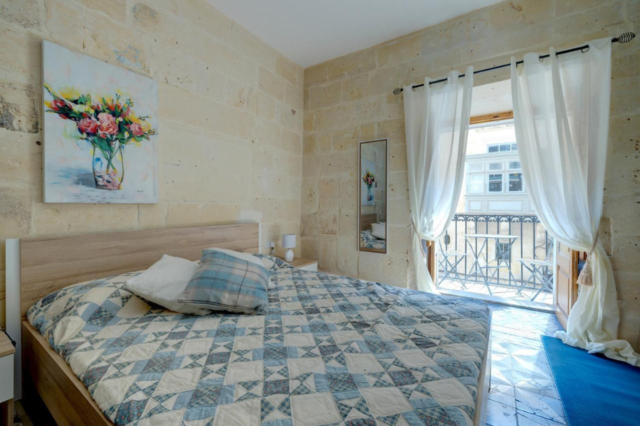 Central And Cosy 2Br Apartment In Валетта Экстерьер фото